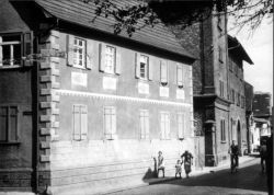Geschäftshaus Philipp Wolf um 1932